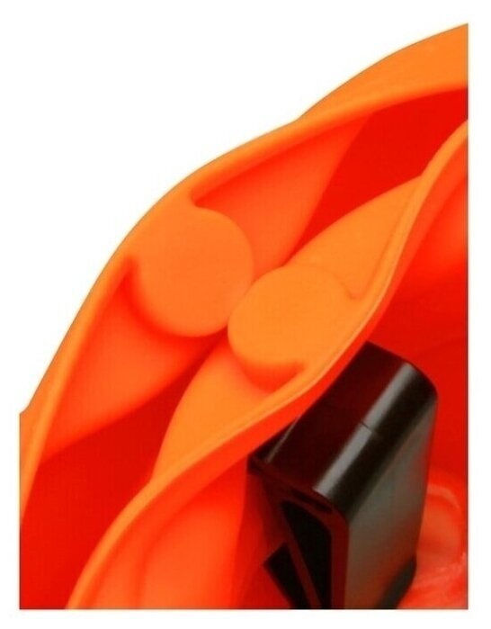 Сумочка (Stefan) для лакомств WF37705 силиконовая оранжевая - фотография № 4