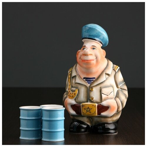 Набор фарфоровый штоф Дембель ВДВ 05 л 3 рюмки гильза 2397₽