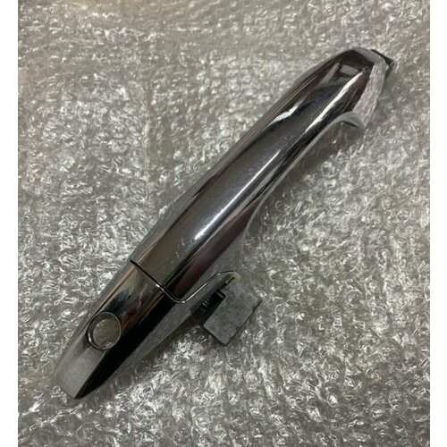 Передняя наружная левая ручка двери Honda CR-V 3 4000₽