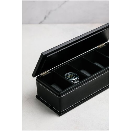 фото Шкатулка для часов хранения часов из натуральной кожи ручной работы в черном цвете - подарок мужу папе отцу любимому человеку парню мужчине другу брату начальнику дяде boomgift