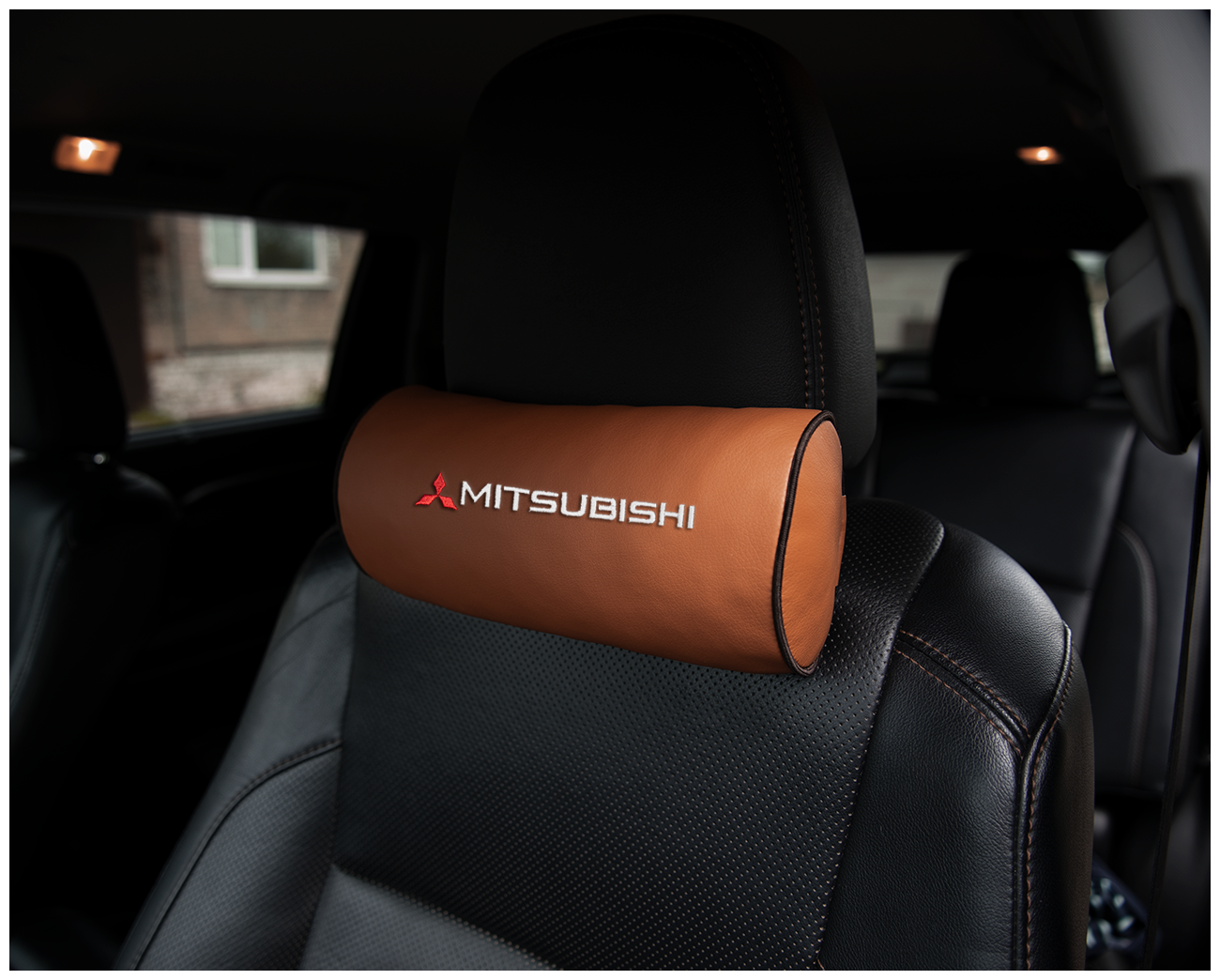 Автомобильная подушка-валик на подголовник экокожа Fox c вышивкой MITSUBISHI