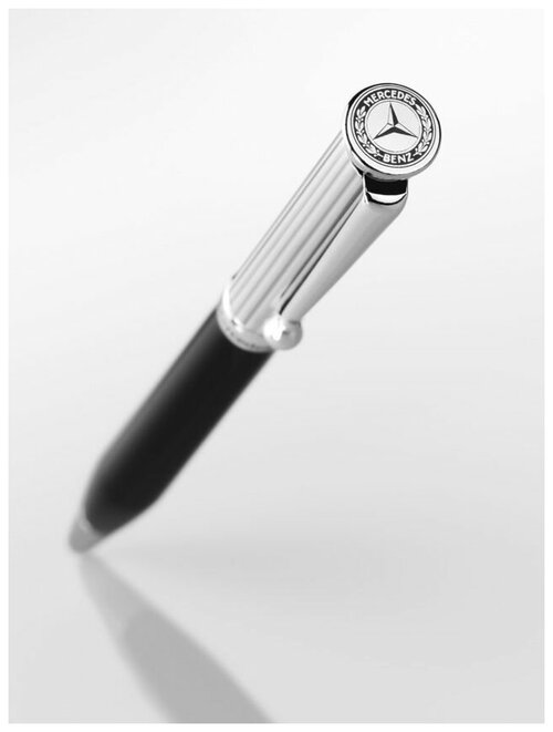 Шариковая ручка Mercedes-Benz Classic черная оригинал B66043350 + салфетка специальная