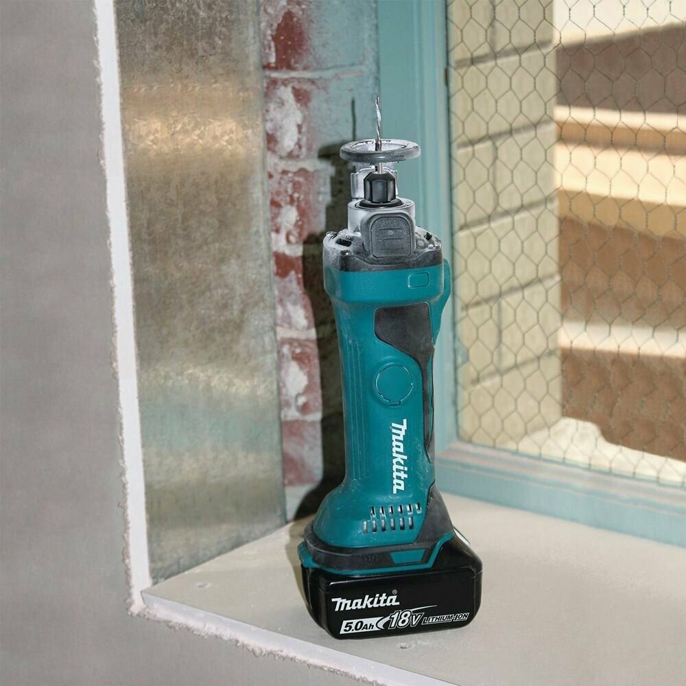 Фрезер MAKITA DCO180Z 18В LI-ION 30000об/м цанга-3.18/6.35мм 1.4кг кор БЕЗ АКК.и ЗУ - фото №13