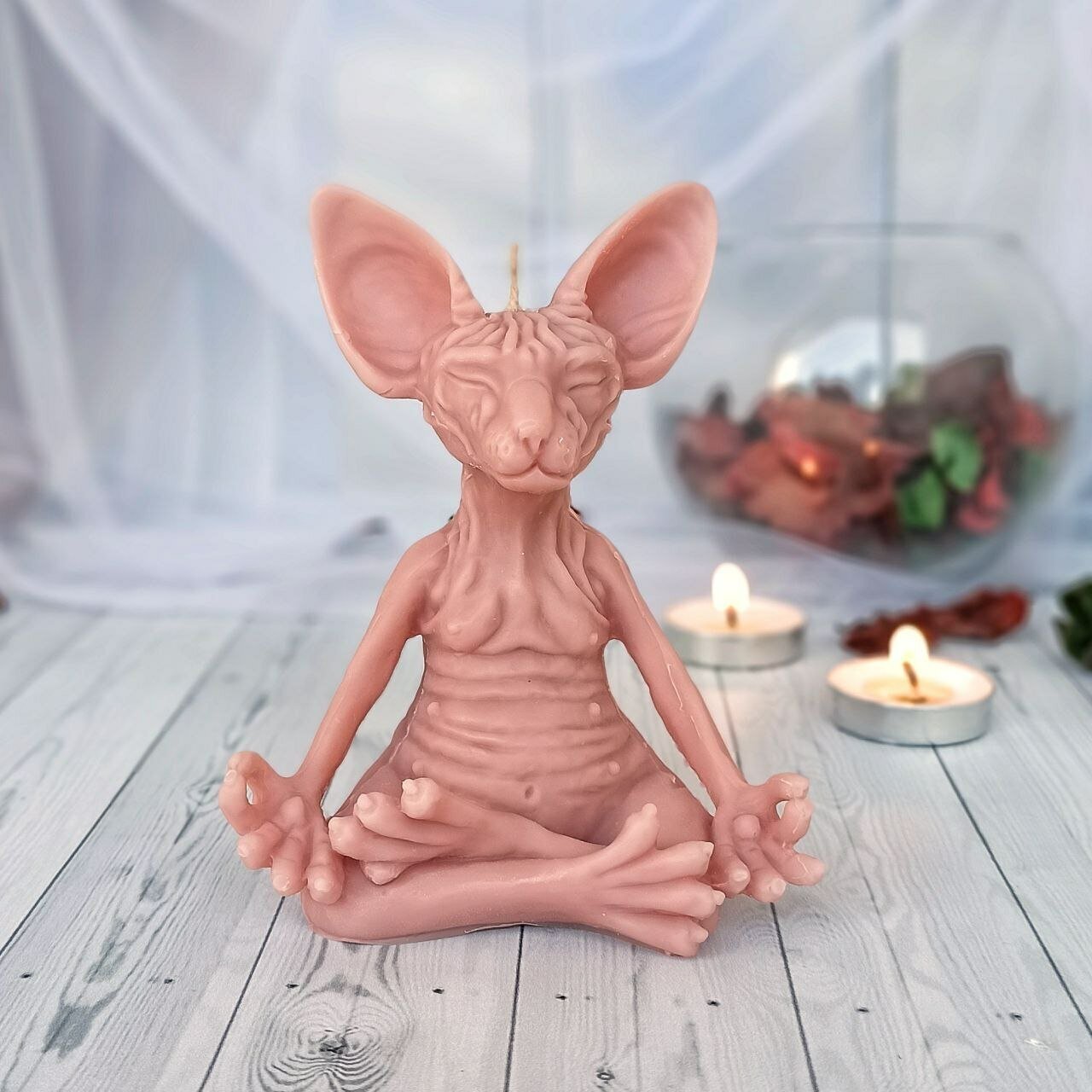 Свеча декоративная фигурная Сфинкс в медитации восковая