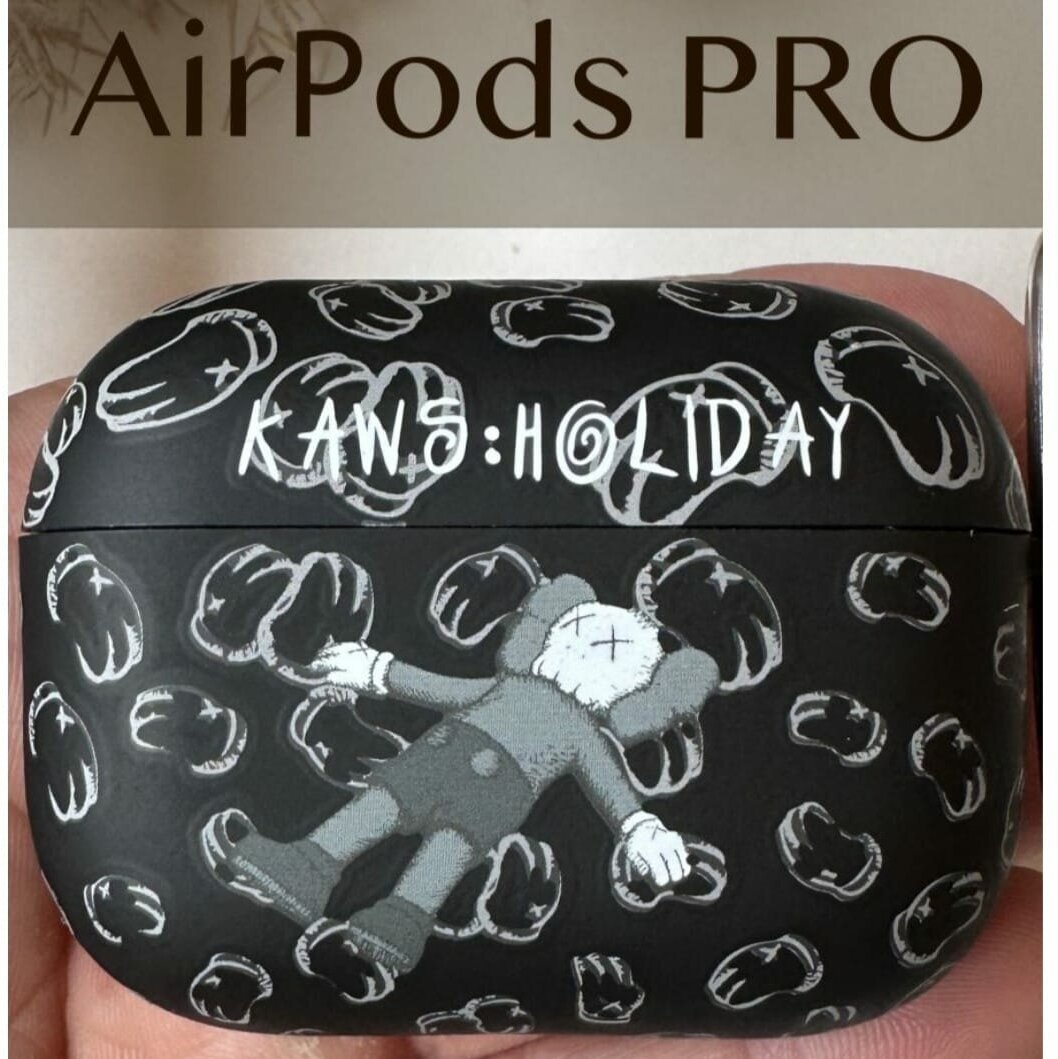 Чехол для наушников AirPods Pro черный с принтом