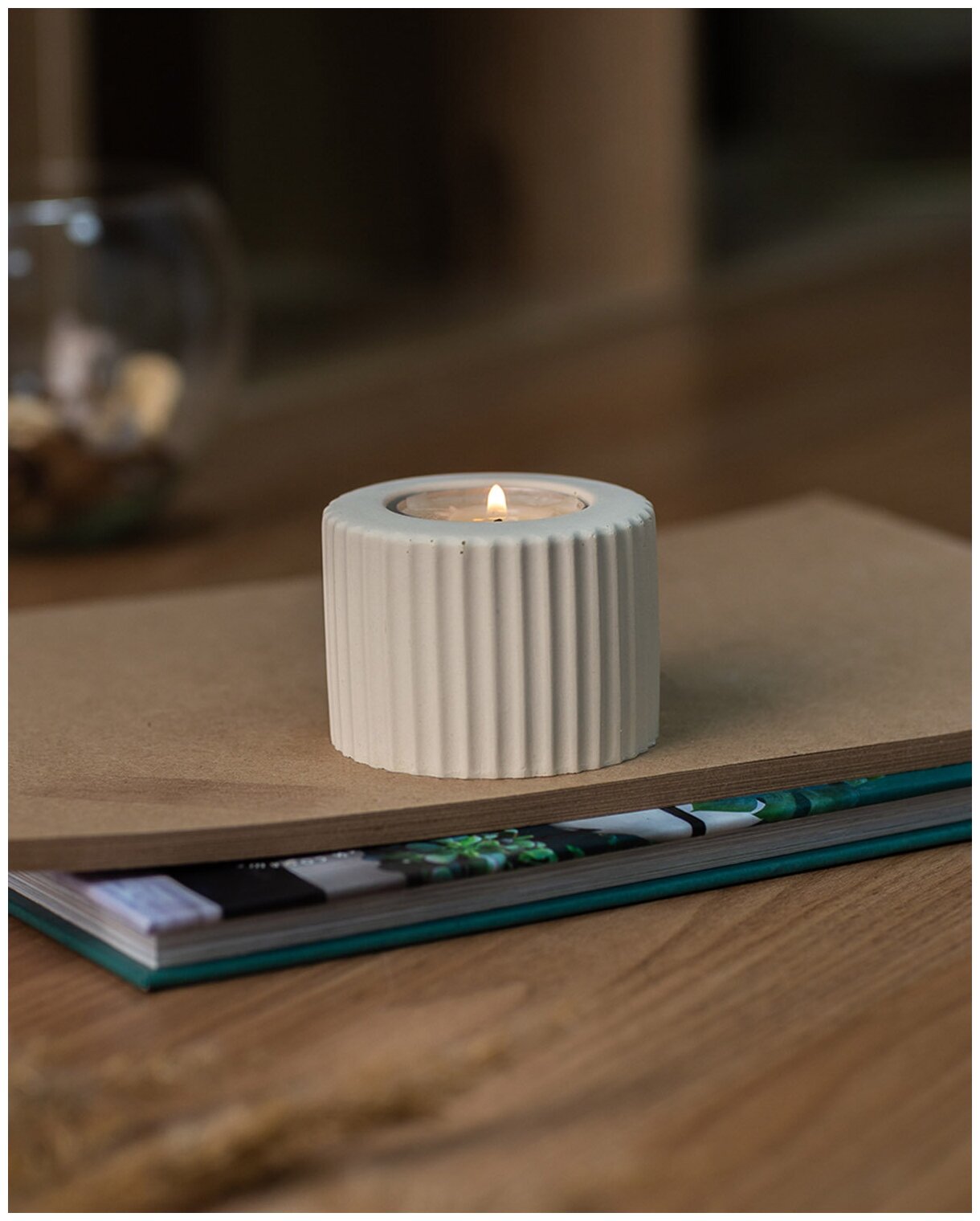Декоративный подсвечник для чайной свечи Chloe S, 7x5 см, бетон, кремовый матовый - фотография № 2