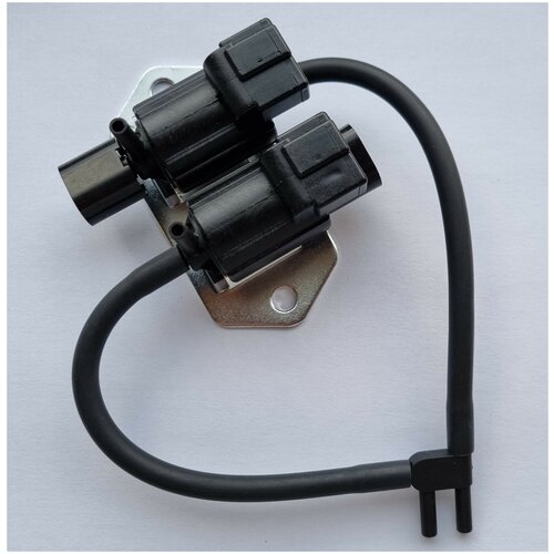 Клапан включения моста Mitsubishi MR430381