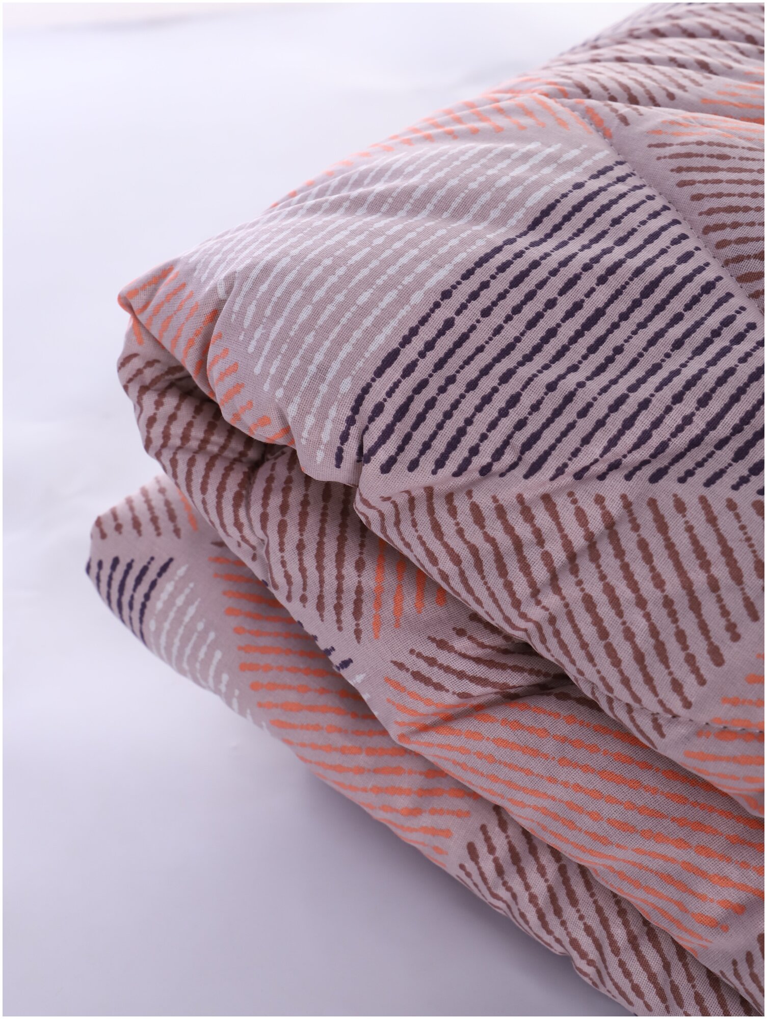 Одеяло ватное в бязи 1,5 спальное теплое - фотография № 3