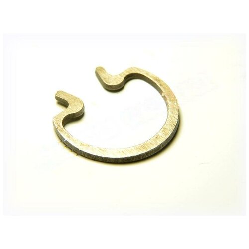 Кольцо стопорное на крестовину 2101 2105-2202043