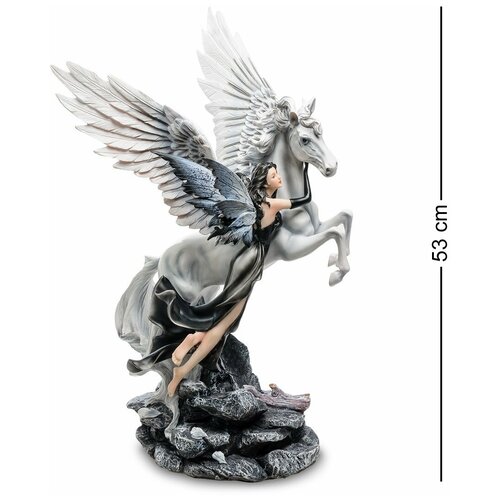Статуэтка Фея с пегасом