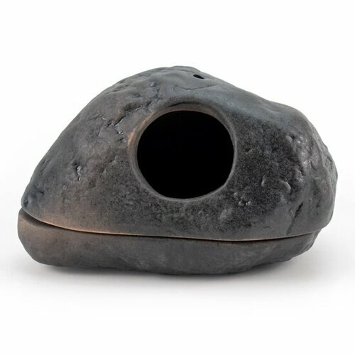 Декорация керамическая Novamark TERRA Влажная камера Гранит M черная 11х15х10см 1061₽