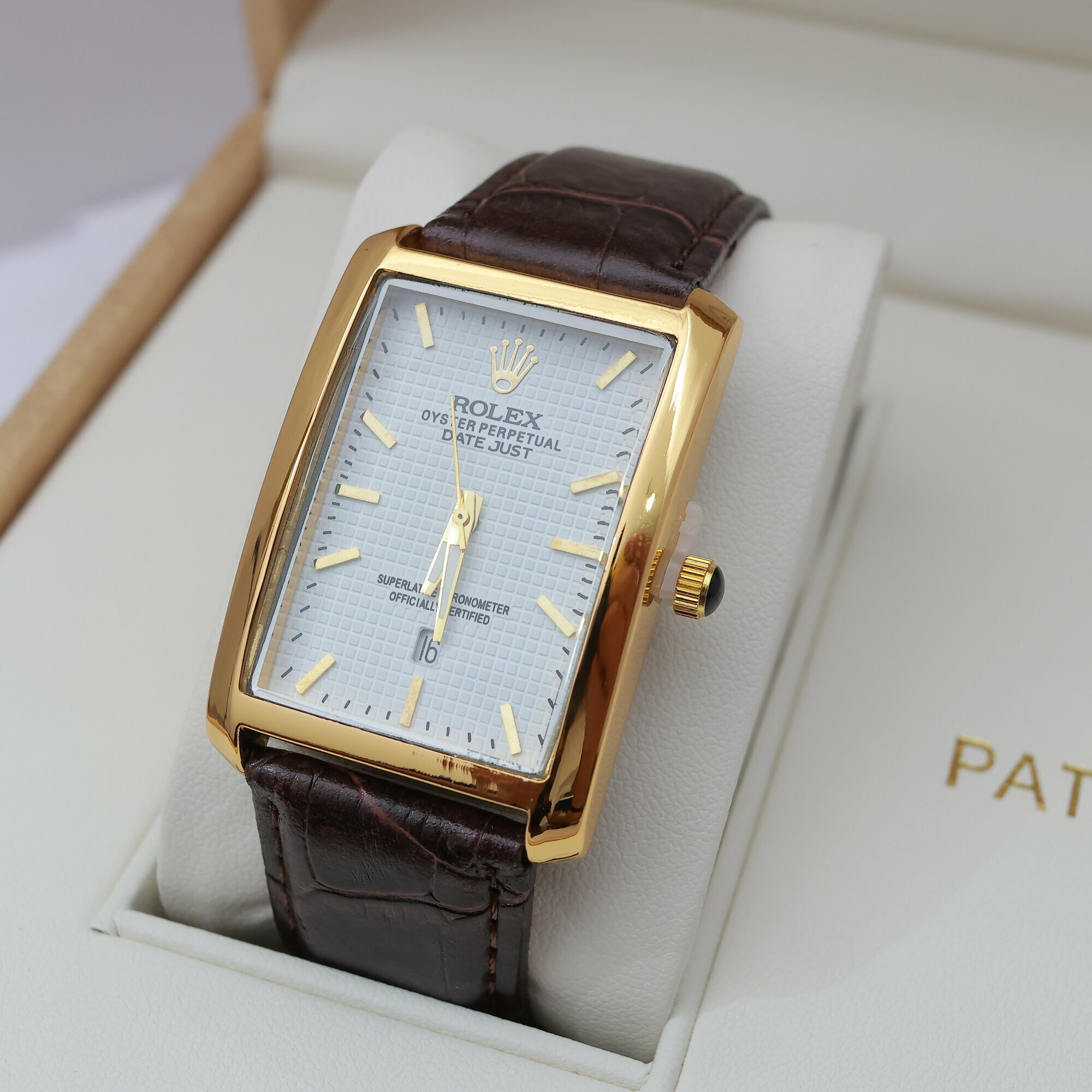 Наручные часы