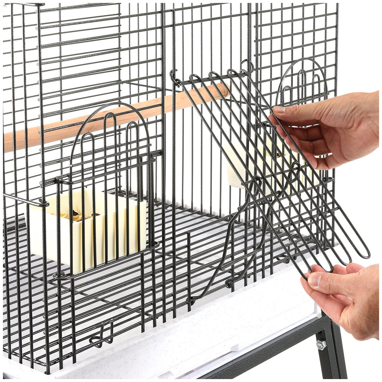 Клетка для птиц Montana Cages "Birdyhome", тёмно-серая, 55х41х142см (Германия) - фотография № 3