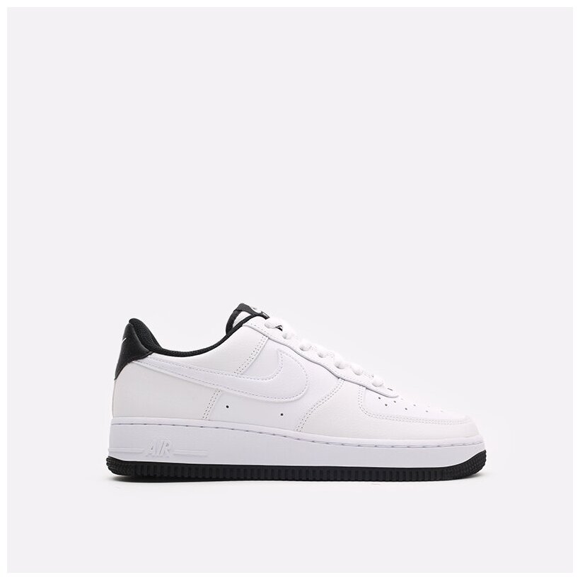 air force one black and white