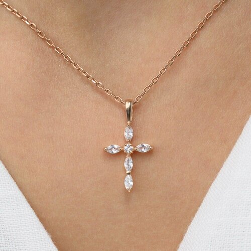 Крестик Argentum серебро 925 проба золочение фианит размер 22 см золотистый 1100₽