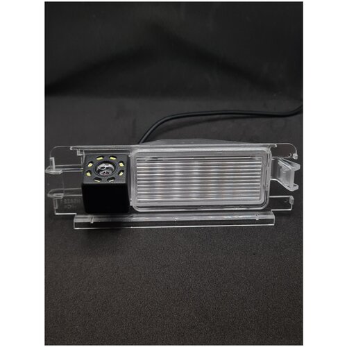 Камера заднего вида Renault Sandero Logan 8 LED 99900₽