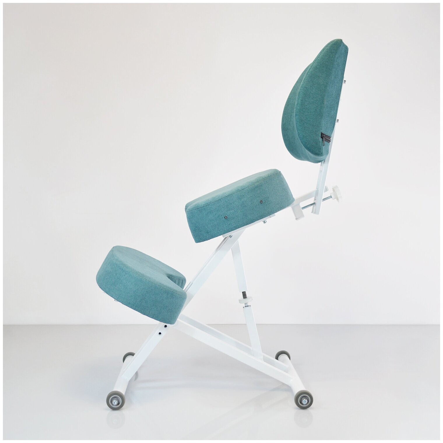 Эргономичный коленный стул - комфорт со спинкой Олимп