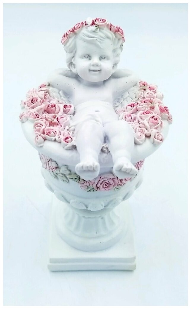 Статуэтка фигурка Ангел в вазе роз 13,5см полимер для интерьера, сувениры и подарки, декор для дома, фигурки коллекционные