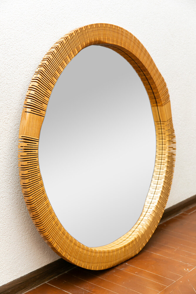 Круглое зеркало в раме из дуба. Зеркало в деревянной раме. - фотография № 7