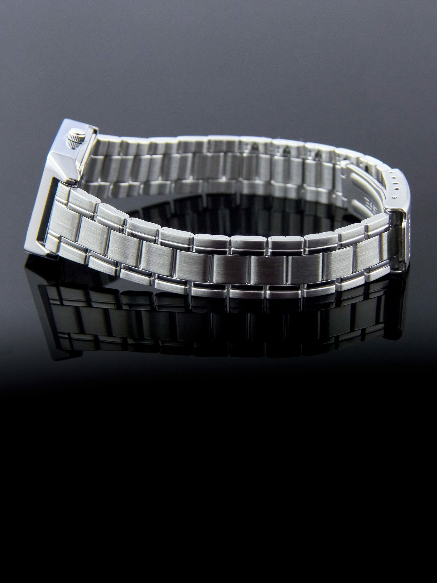 Наручные часы CASIO Классика, хром — фото 1