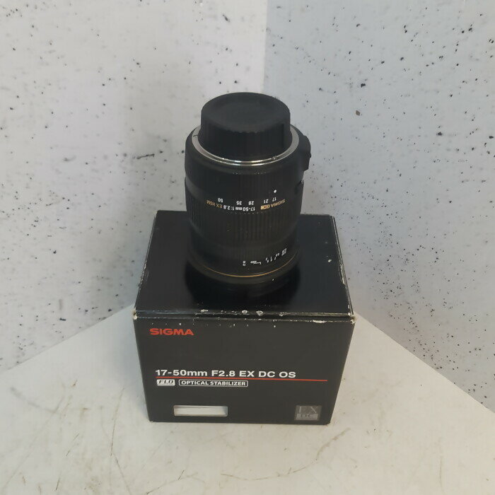SIGMA - SIGMA 17-50 F2.8 EX DC OS 【おまけ付き】 Amazon | シグマ(Sigma) SIGMA 標準ズームレンズ 17-50mm F2.8