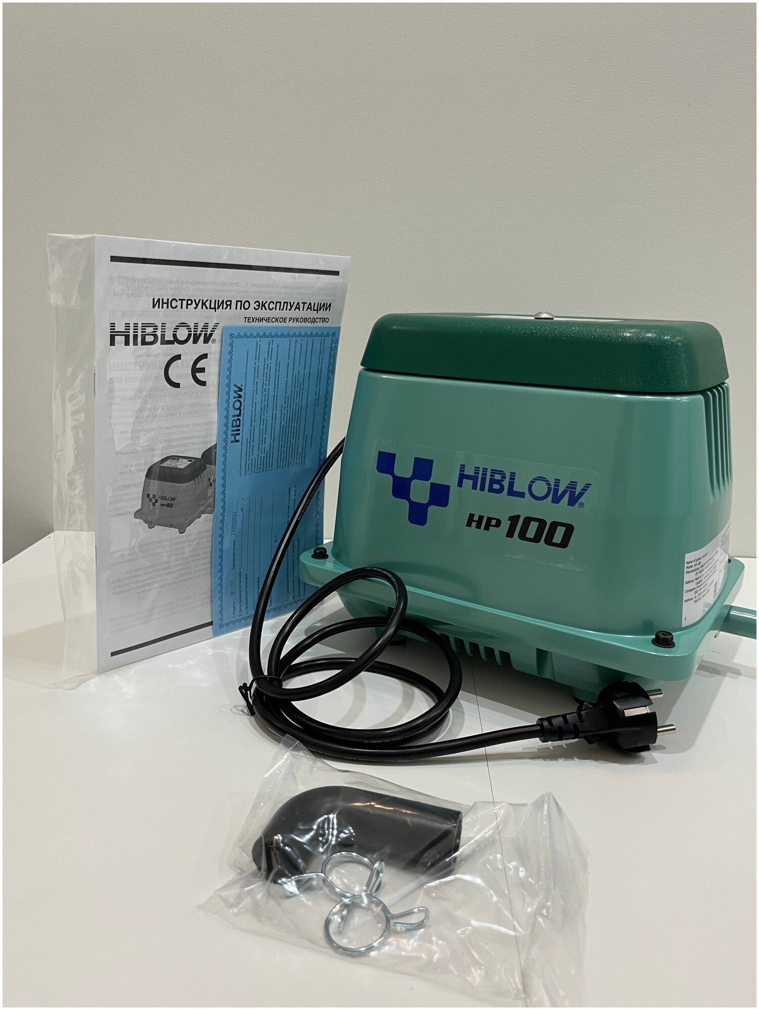 Компрессор HIBLOW HP-100 для септика и пруда - фотография № 6