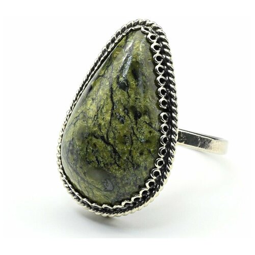 Кольцо Радуга Камня, змеевик, размер 18, черный, зеленый кольцо радуга камня змеевик размер 17 5 черный зеленый
