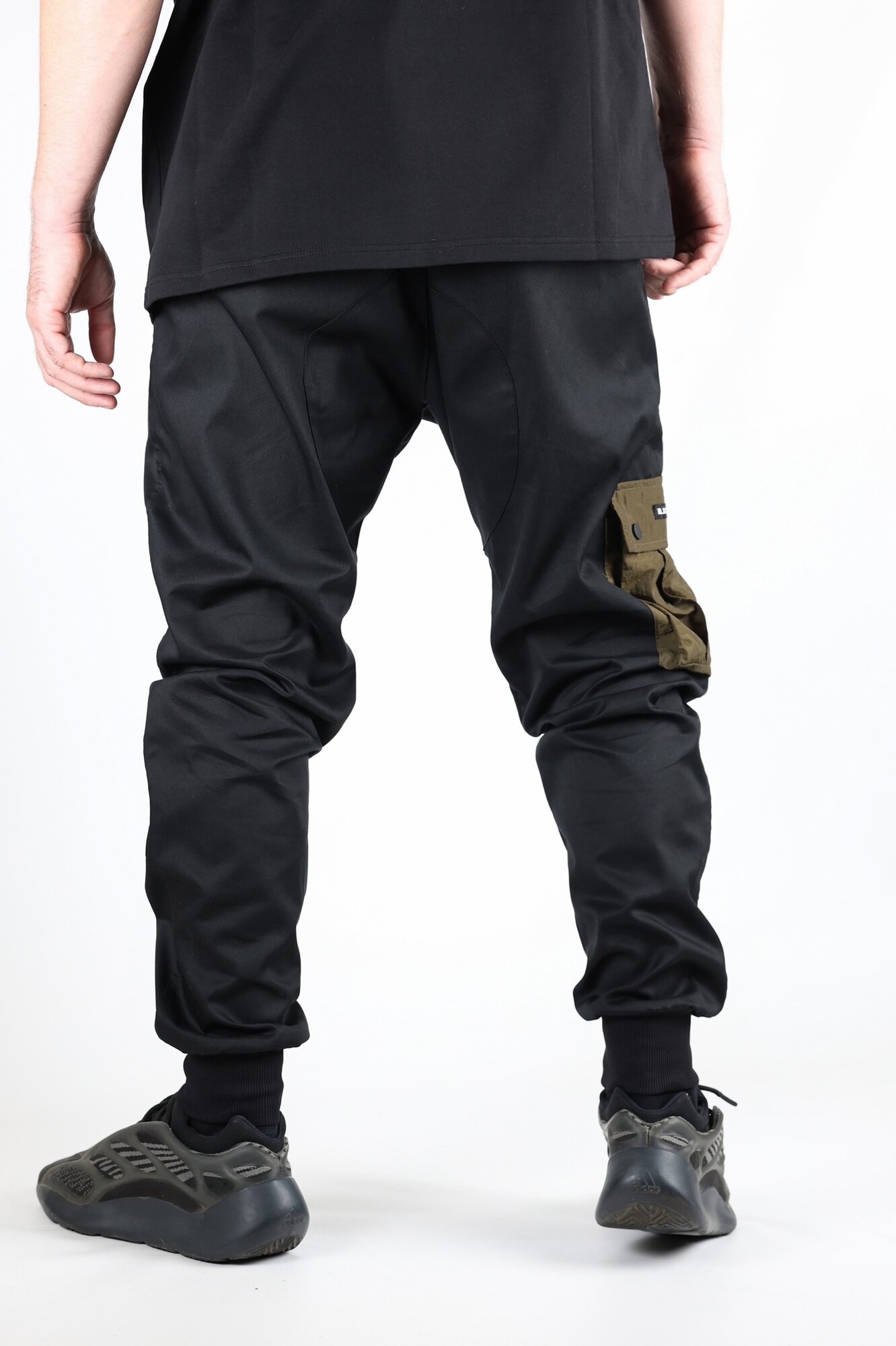 Брюки джоггеры BLK CROWN, размер S, черный (1508) — фото 1