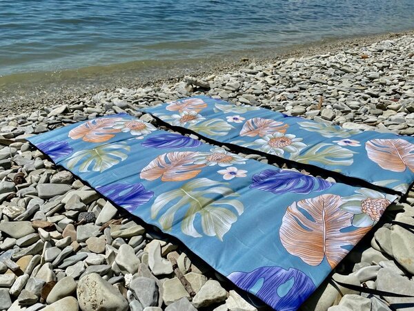 Двойной пляжный коврик, для галечного пляжа и пикника Тропические листья