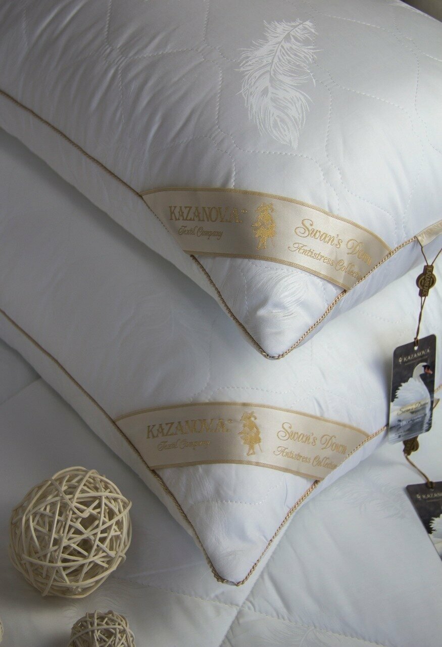 Подушка Kazanov.a Luxury Antistress Collection Swans Down белая (50x70) - фотография № 2