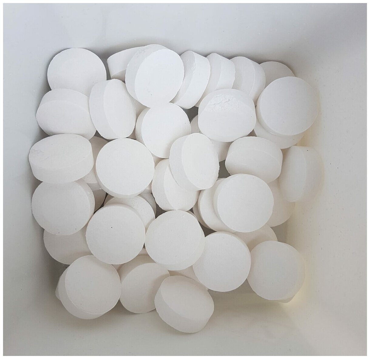 Химия для бассейна / Кемохлор-Т-быстрорастворимые таблетки 20гр / Chemoform,1 кг - фотография № 3