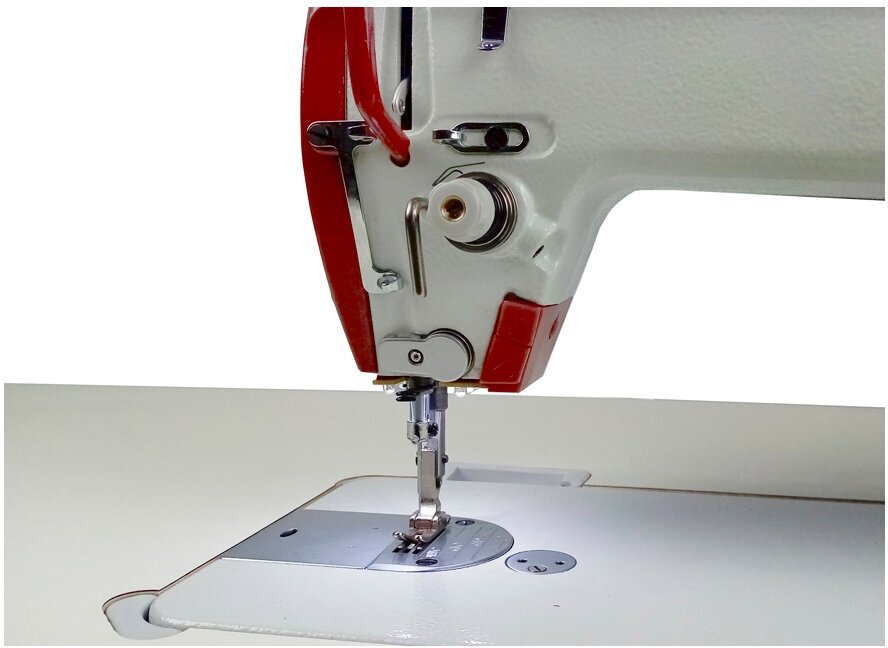 Прямострочная швейная машина Aurora F5-H для тяжелых тканей cо стандартным столом - фотография № 2