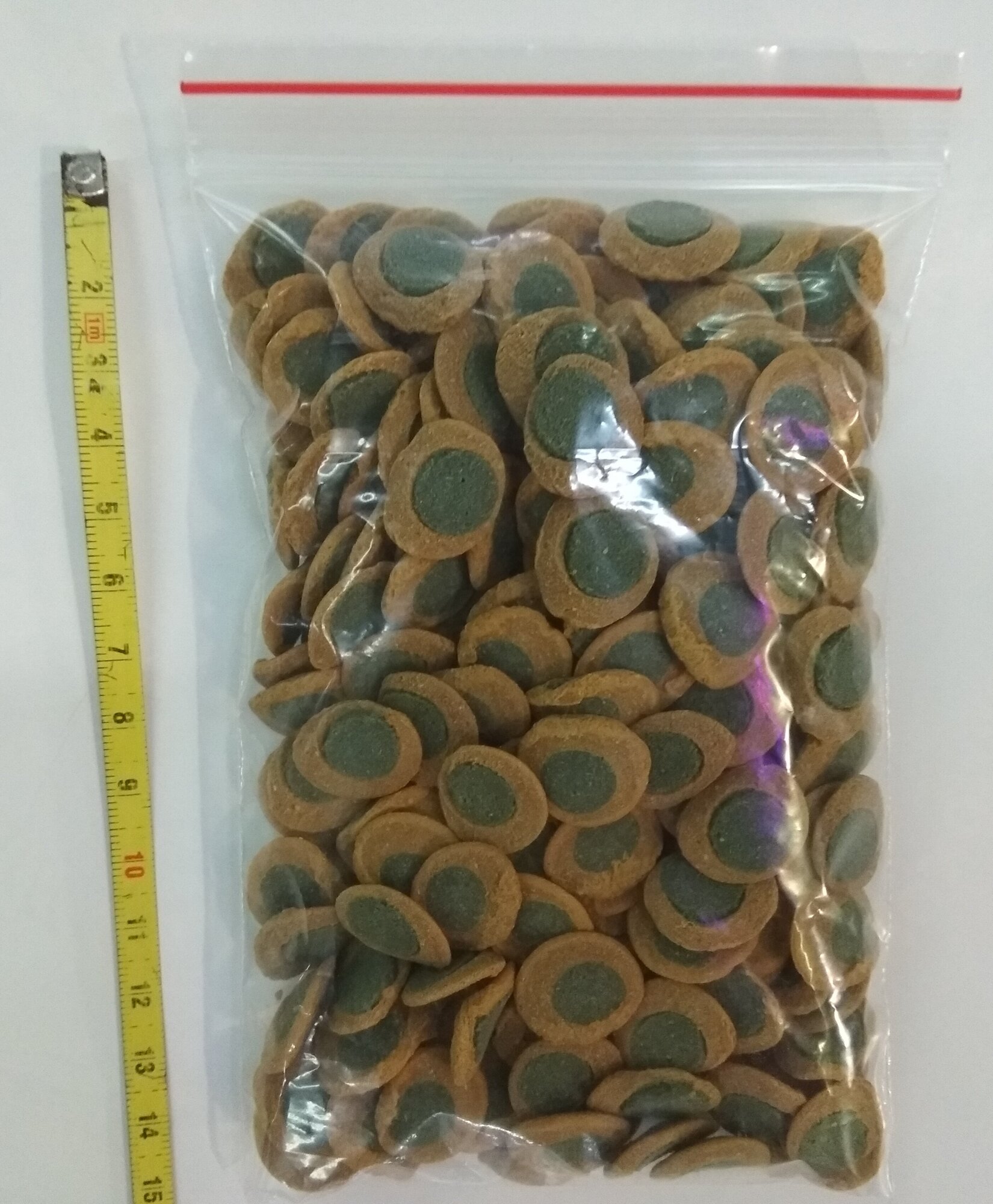 Корм для травоядных донных рыб (вейферы) Tetra Pleco Spirulina Wafers 100 г (205 мл) - фотография № 2