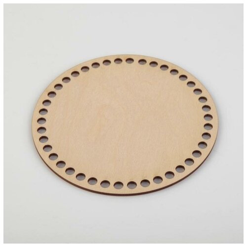 Заготовка для вязания Круг донышко фанера экспорт 15 см d 7мм 445₽