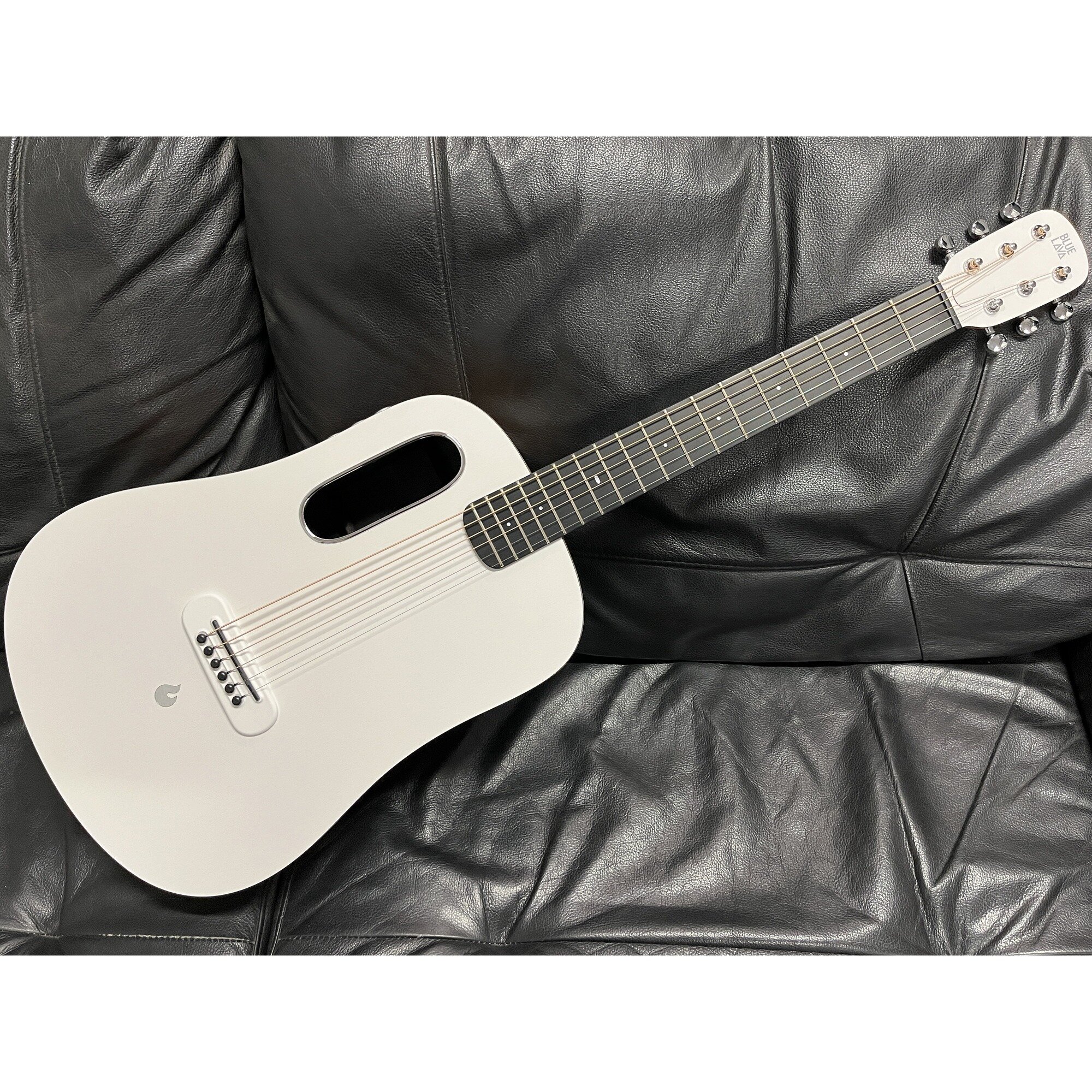 Электроакустическая гитара Lava BLUE Original Freeboost — фото 1