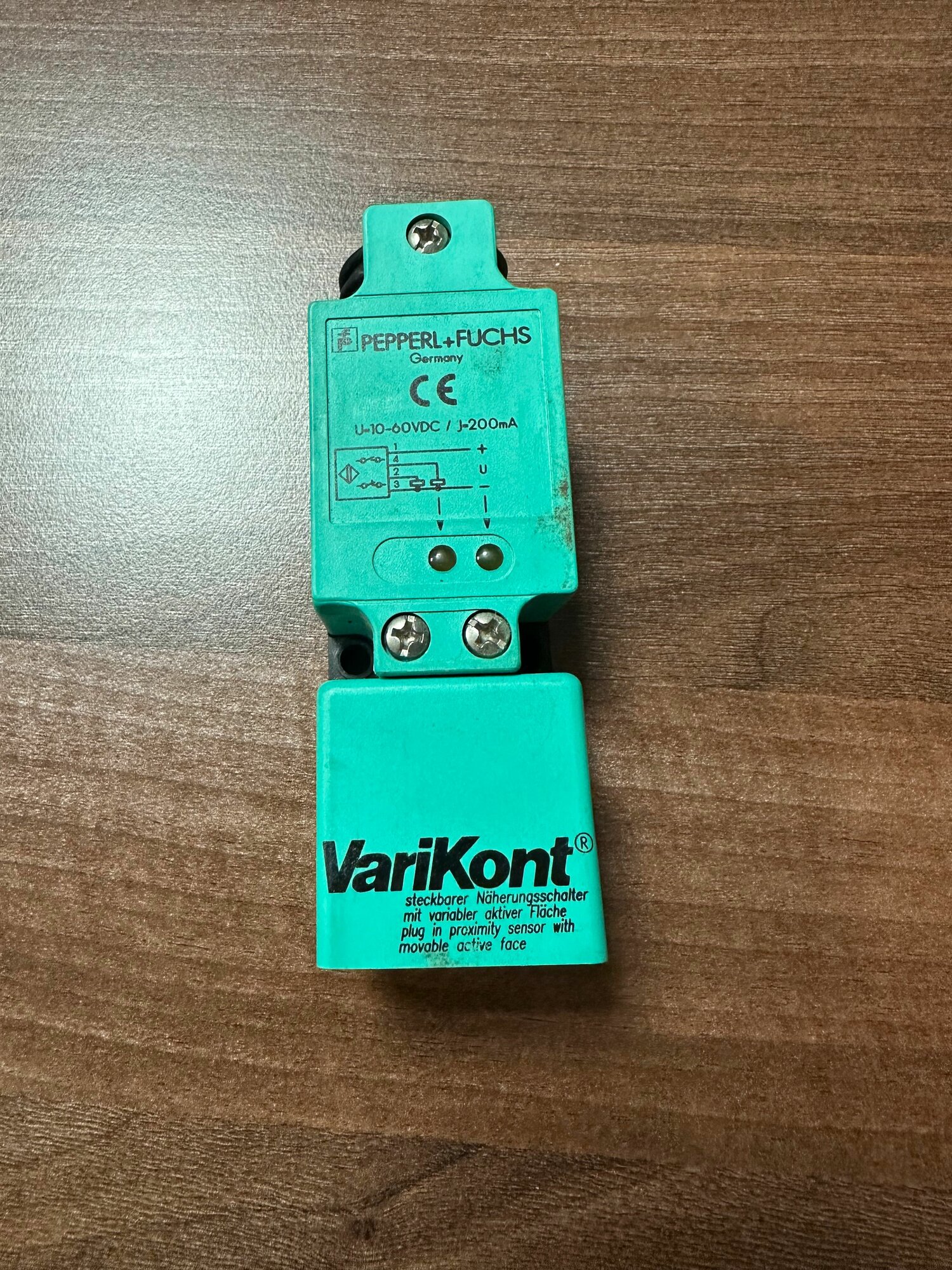 Индуктивный датчик VariKont Pepperl+Fuchs