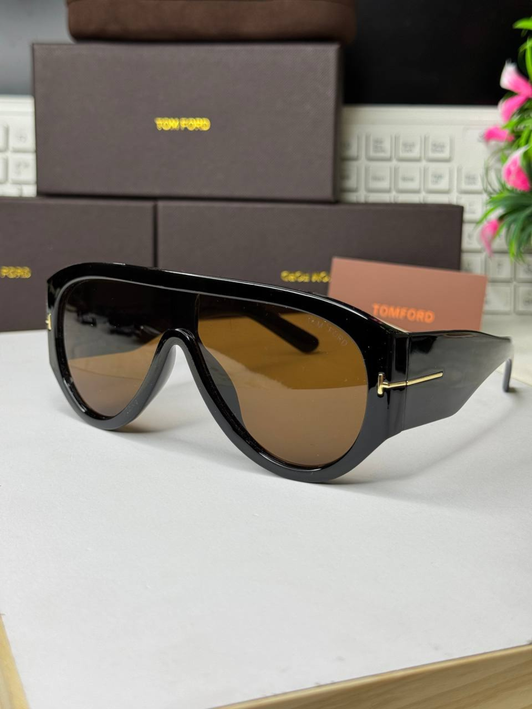 Солнцезащитные очки Tom Ford, темно-коричневый