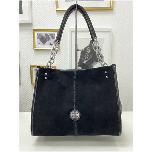 Женская сумка Valle Mitto классическая замшевая на цепочках черная