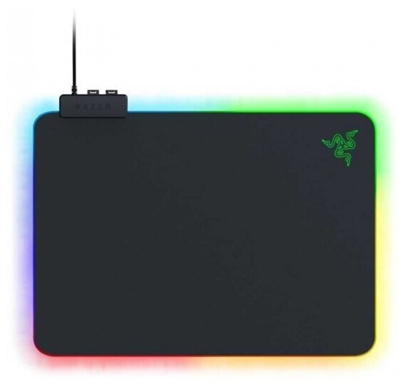 Коврик для мыши Razer Firefly V2 (RZ02-03020100-R3M1)