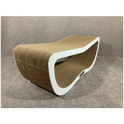 Когтеточка лежанка для кошек из картона когтедралка Kotиkи / Lка Белая