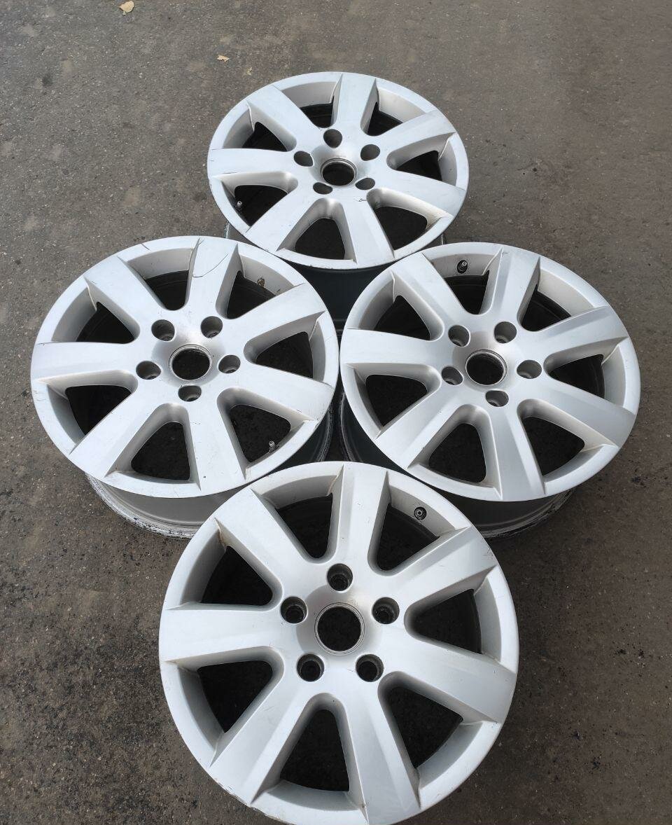 Колесные диски Volkswagen Touareg 7.5xR17/5x130 71.6 (оригинал)