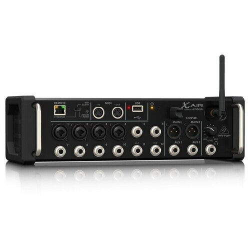 BEHRINGER XR12 - Микшерный пульт