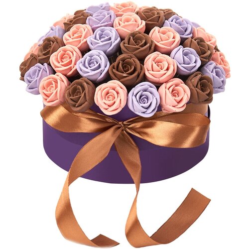 Шоколадные съедобные сладкие розы 51 шт. CHOCO STORY в Фиолетовой Шляпной коробке SH51-F-RFSH