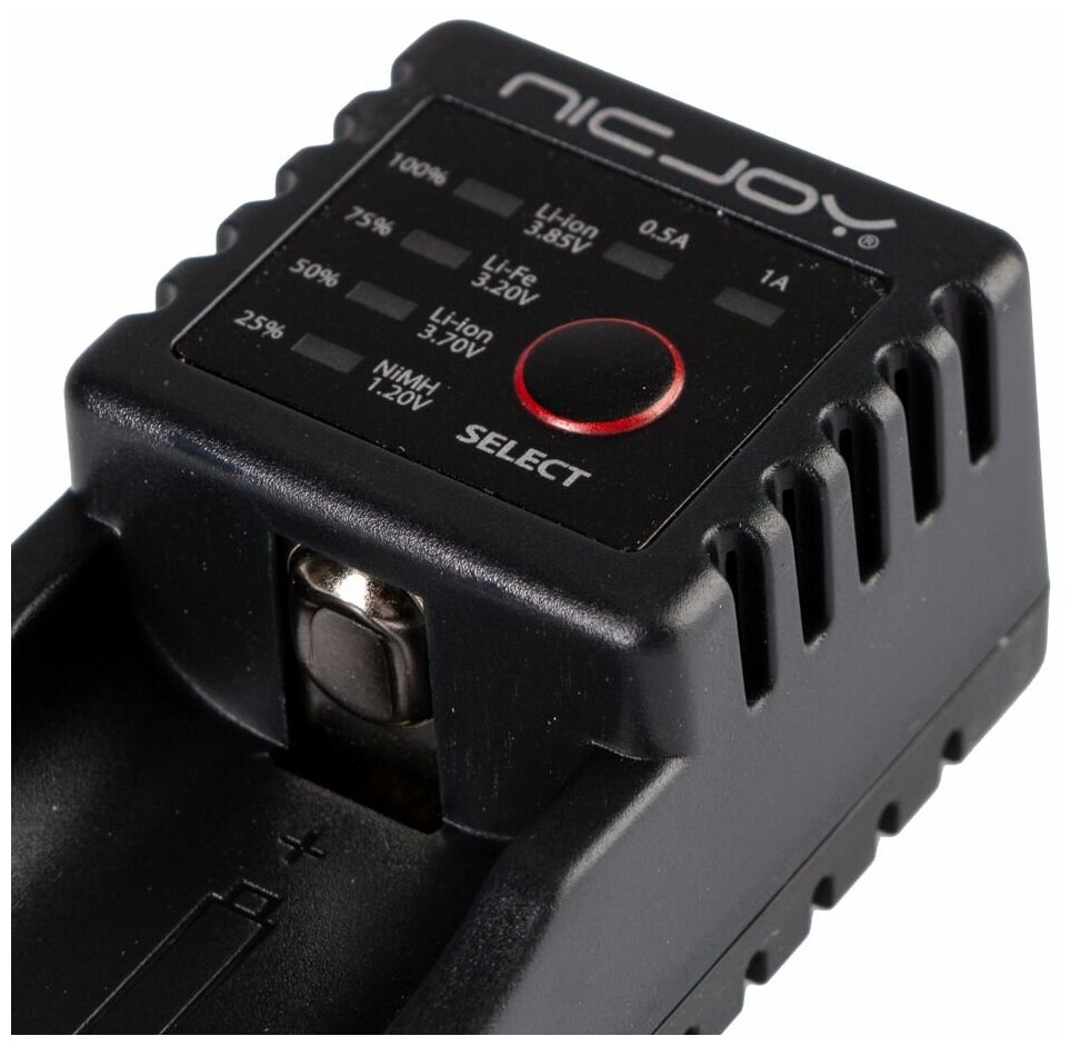 Зарядное устройство NicJoy с индикатором заряда для аккумуляторов формата 16340\14500\18650\26650