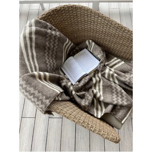 Плед шерстяной DROBE Комфорт Лирика 200х140 см коричневый