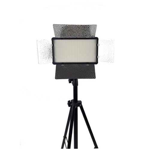 Видеосвет TC-640 LED штатив тренога Лампа светодиодная для фотографа блогера 749000₽