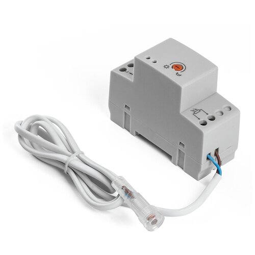 Датчик освещенности-фотоэлемент 3000Вт белый SEN28 41817 1631₽