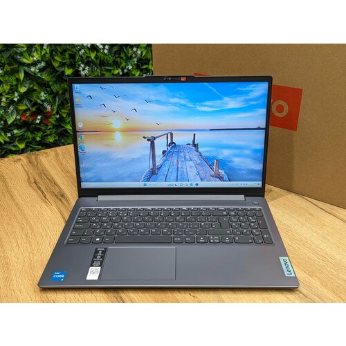 Ноутбук Lenovo IdeaPad Slim 3 15IRU8Intel Core i3 1305U8Gb256Gb SSD156 FullHDWindows 11 4090000₽