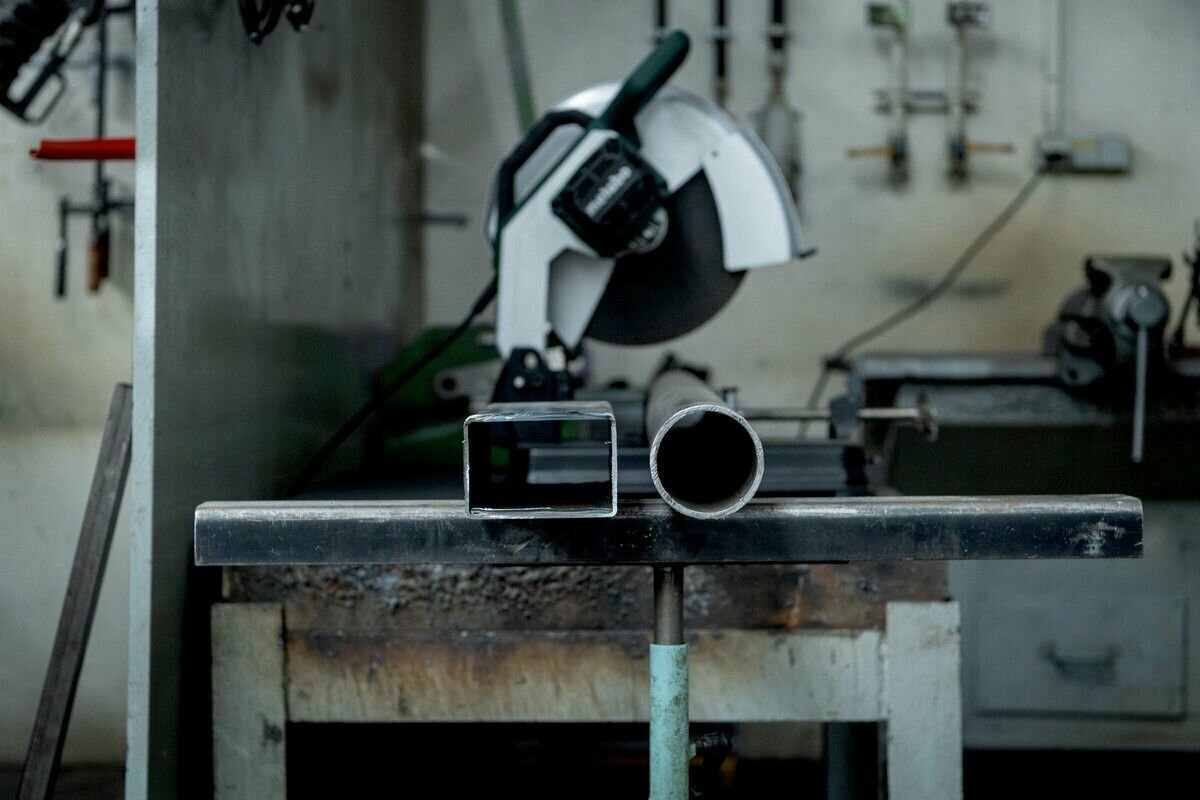 Изображение Монтажная пила по металлу Metabo CS 22-355 (601786000)