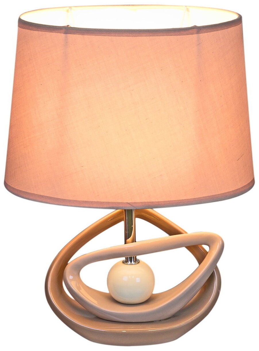 Настольная лампа с абажуром Reluce E27 02084-0.7-01